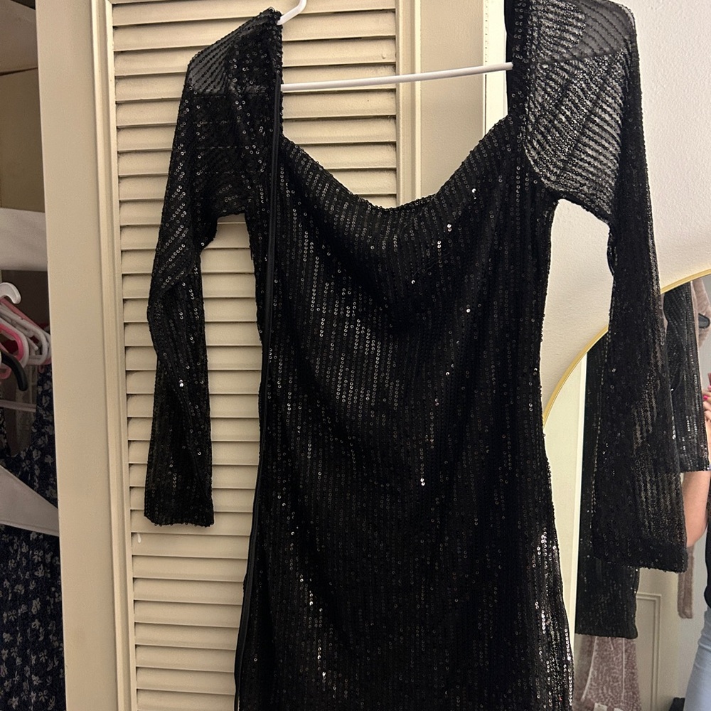 Elegant Black Sequin Dress